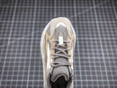 Tênis Adidas Yeezy Boost 700 V2 Cream