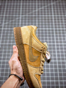Tênis Nike SB Dunk Low "Wheat"