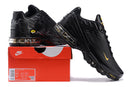 NIKE AIR MAX PLUS 3 BLACK YELLOW DETAILS