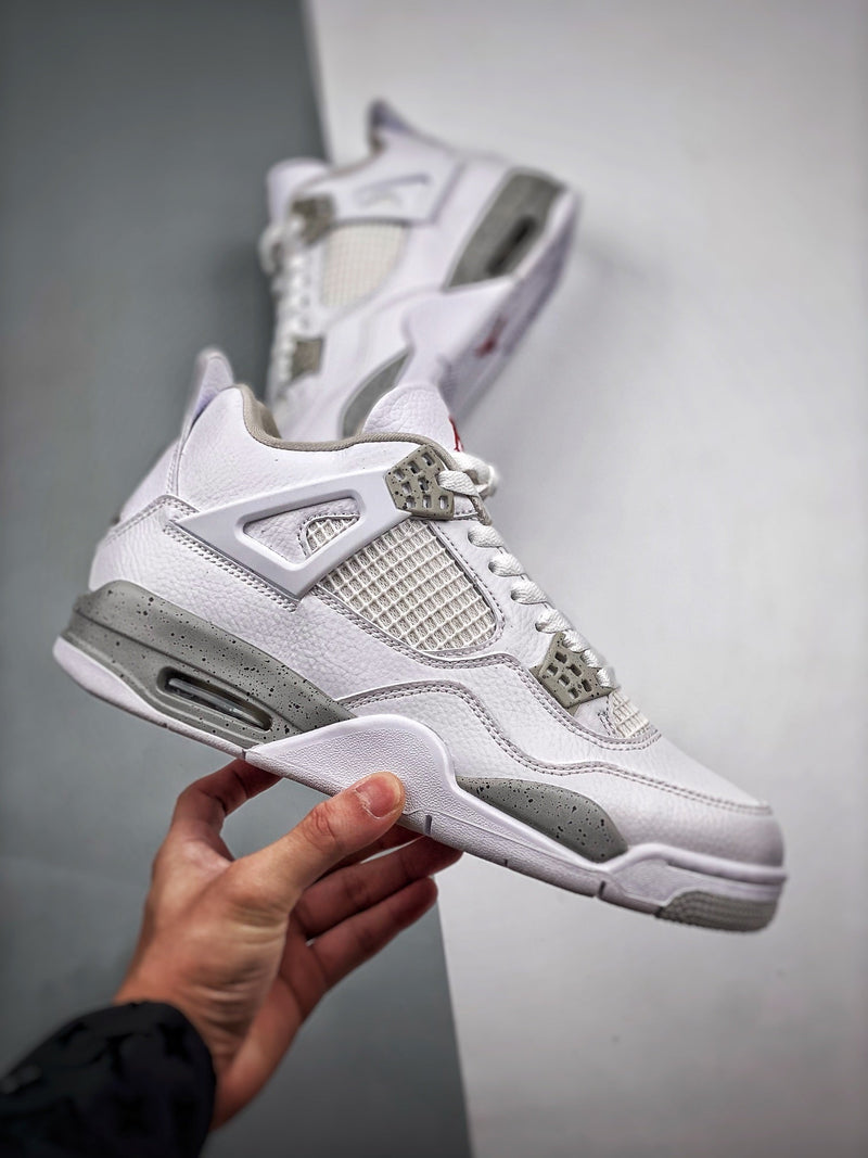 Tênis Nike Air Jordan 4 "White Oreo"