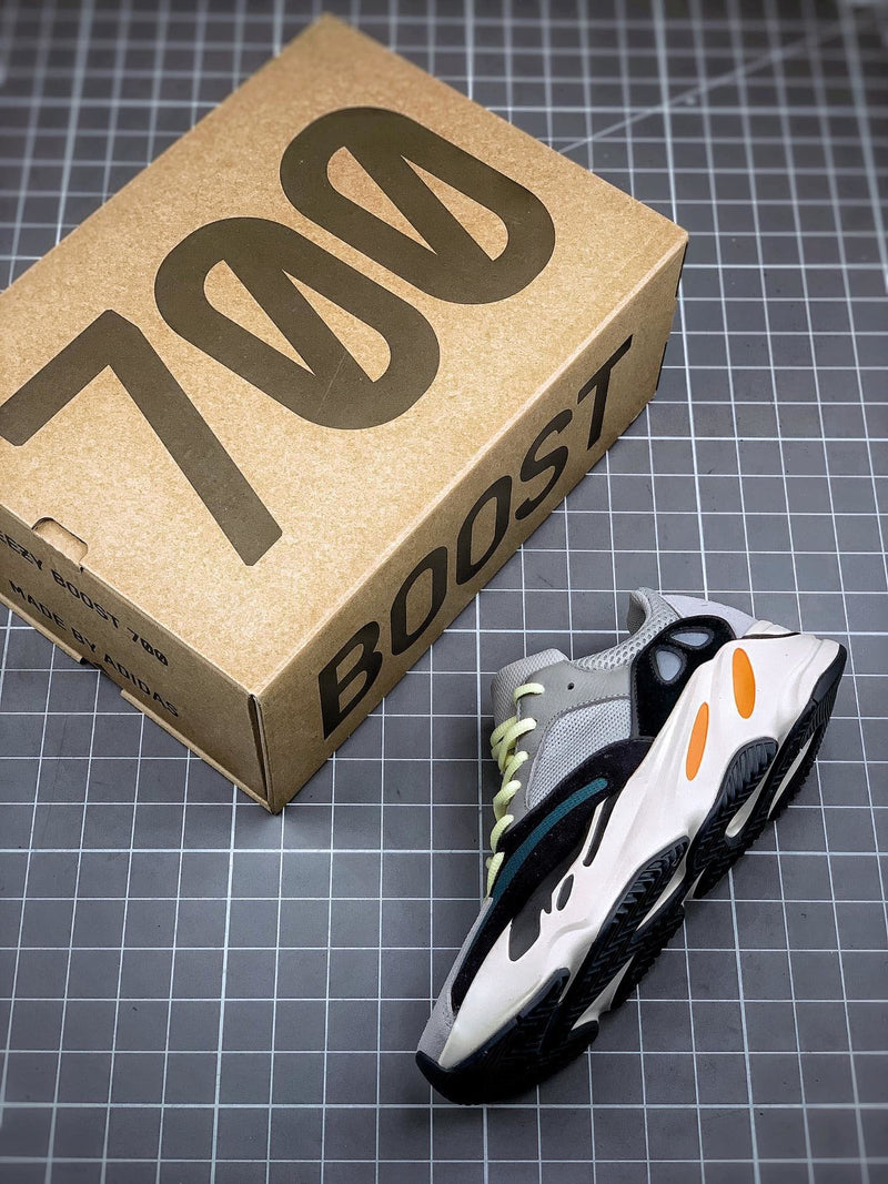 Tênis Adidas Yeezy Boost 700 Wave Runner