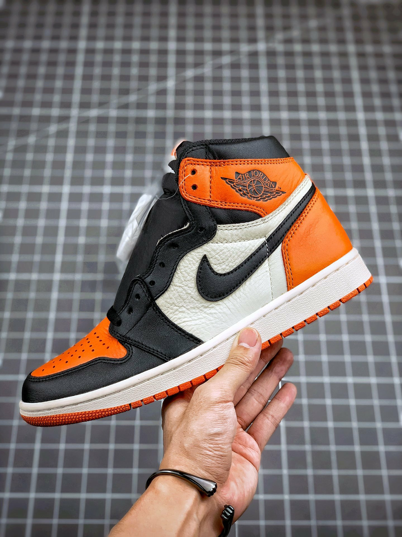 Tênis Nike Air Jordan 1 High "Shattered Backboard"