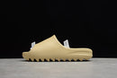 Tênis Adidas Yeezy Slide "Desert Sand"