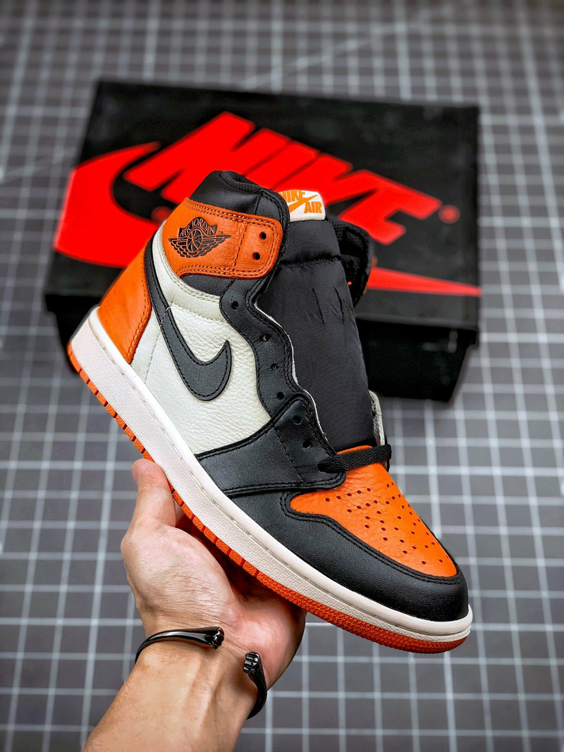 Tênis Nike Air Jordan 1 High "Shattered Backboard"