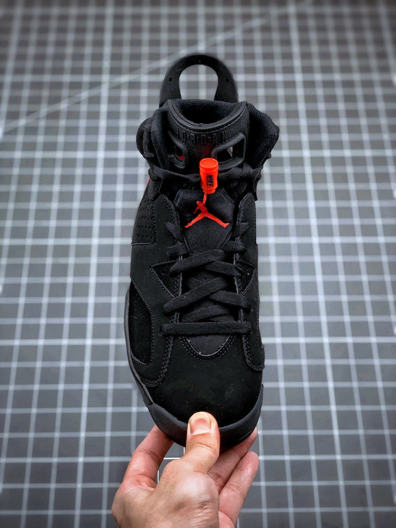 Tênis Nike Air Jordan 6 Retro Black Infrared (2019)