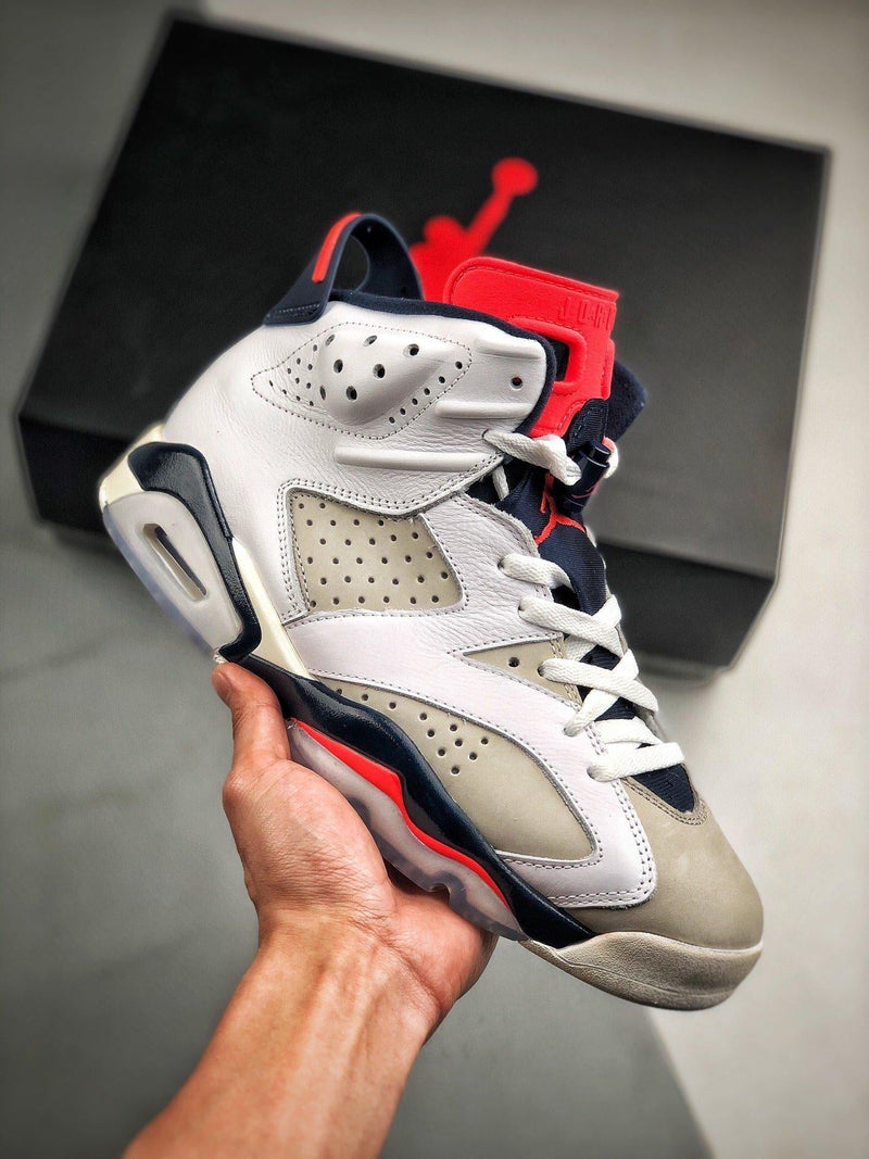 Tênis Nike Air Jordan 6 Retro "Tinker"