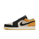Tênis Nike Air Jordan 1 Low Sail University Gold Black