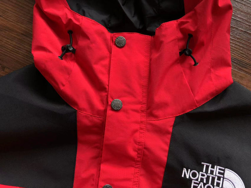 JAQUETA THE NORTH FACE VS SUPRME