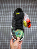 Tênis Nike SB Dunk Low x Civilist