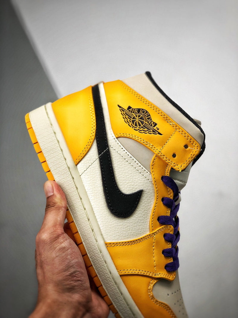 Tênis Nike Air Jordan 1 Mid SE "Lakers"