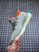 Tênis Adidas Yeezy Boost 350 V2 Desert Sage