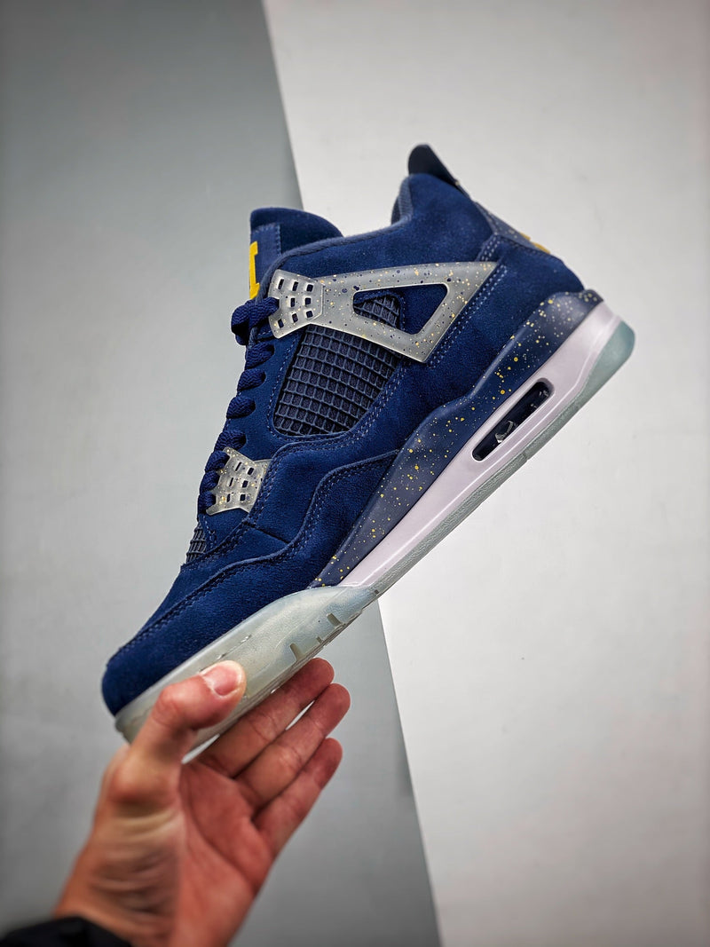 Tênis Nike Air Jordan 4 "Michigan"