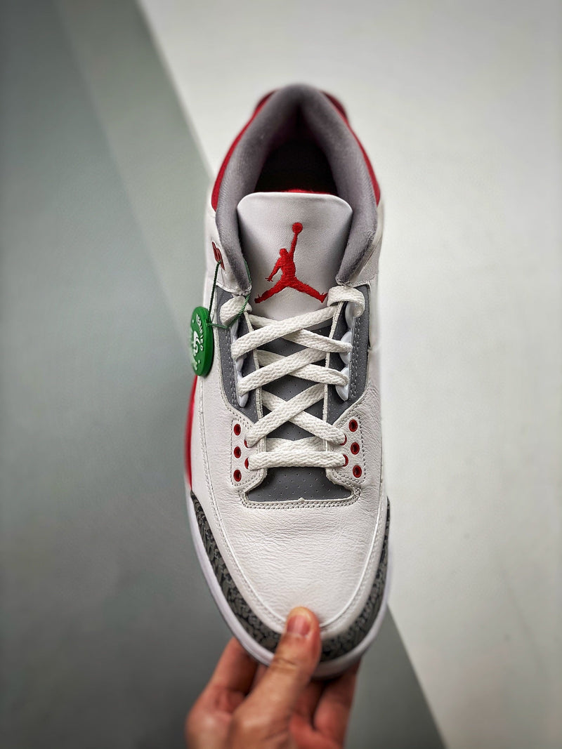 Tênis Nike Air Jordan 3 Retro "Fire Red"