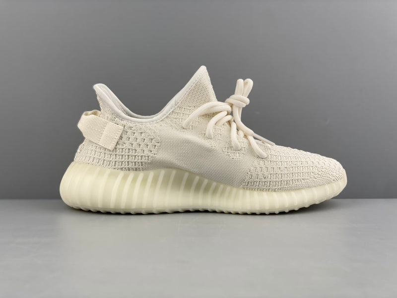 Tênis Adidas Yeezy Boost 350 V2 Bone