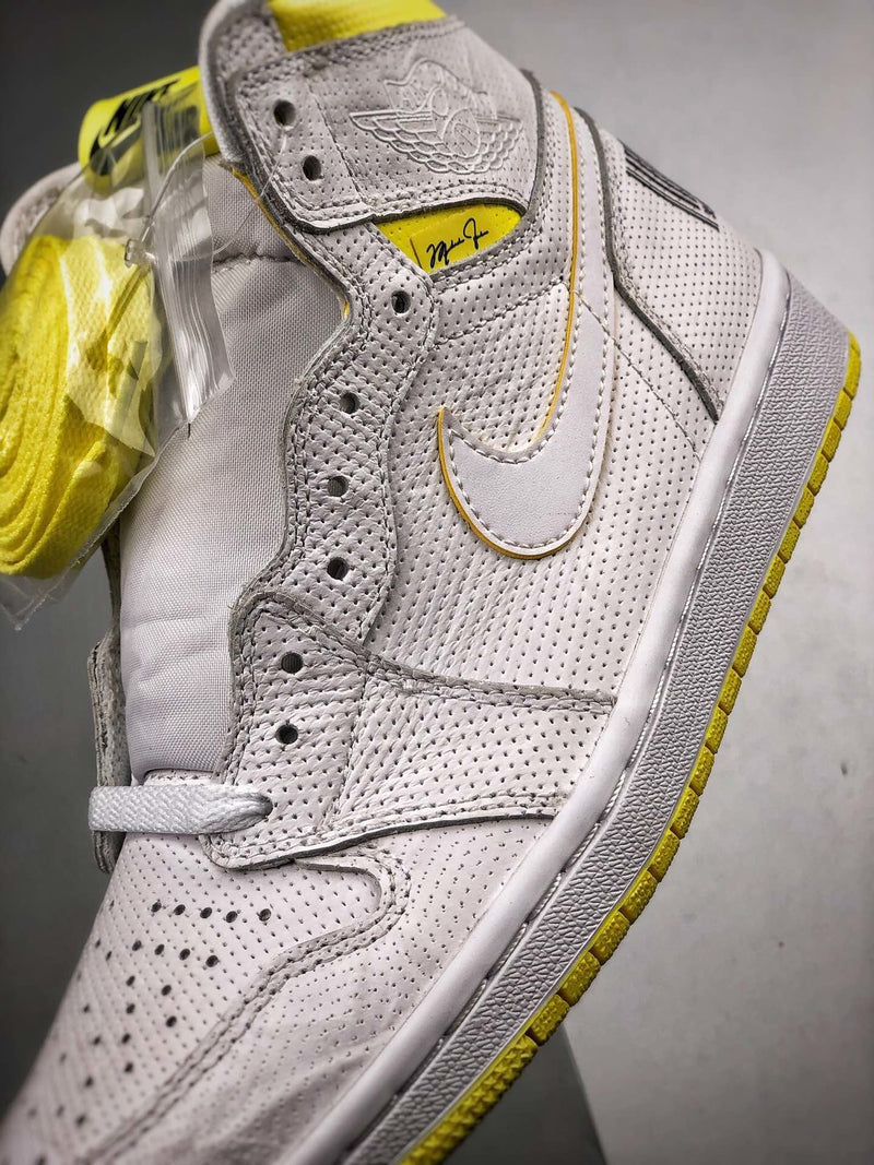 Tênis Nike Air Jordan 1 Retro High "First Class Flight"