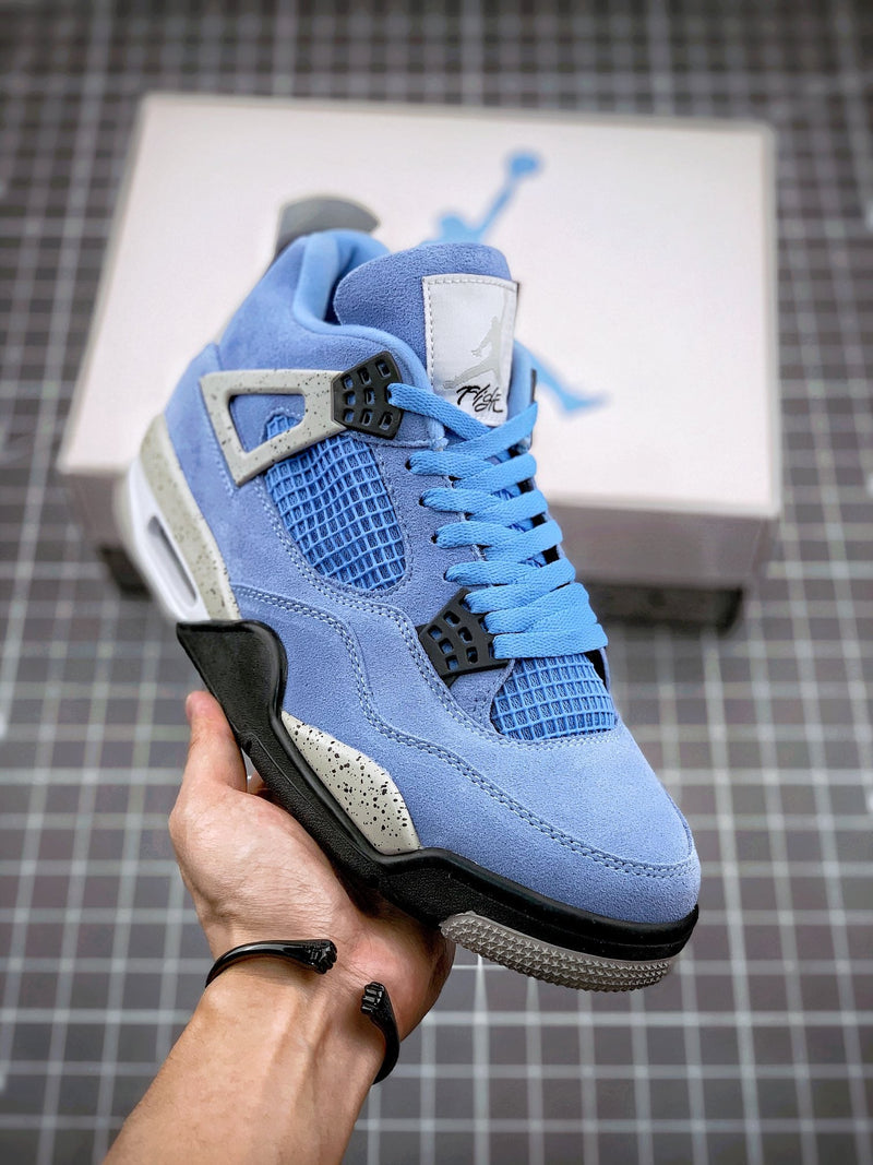 Tênis Nike Air Jordan 4 SE University Blue