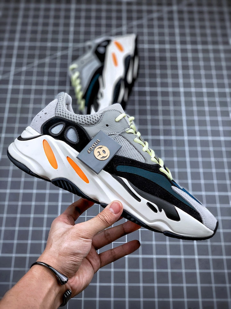 Tênis Adidas Yeezy Boost 700 Wave Runner