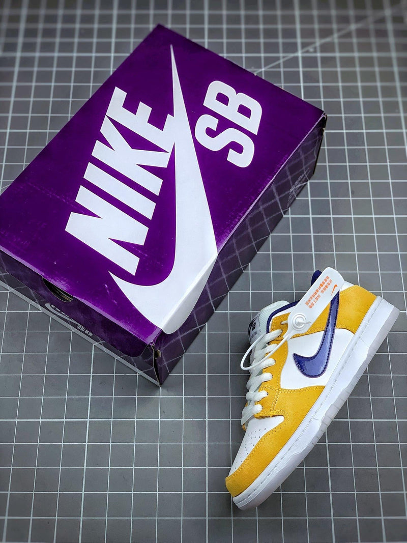 Tênis Nike SB Dunk Low "Laser Orange"
