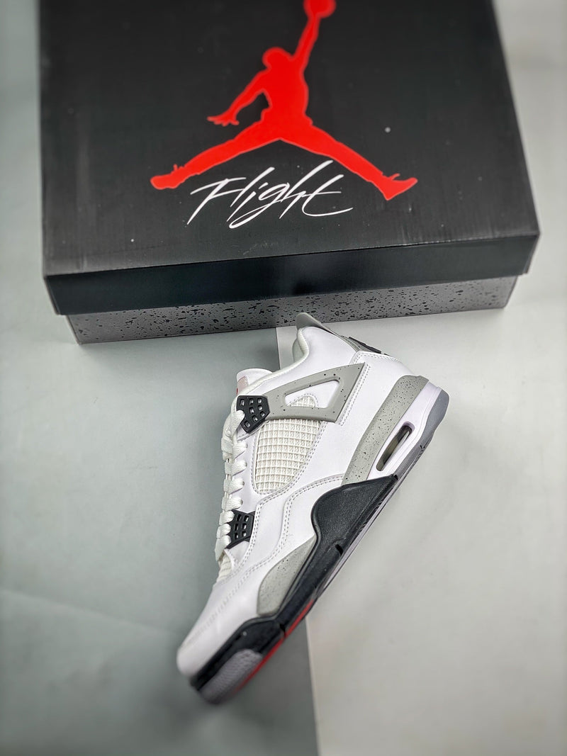 Tênis Nike Air Jordan 4 "White Cement"