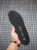 Tênis Adidas Yeezy Boost 700 V3 Kyanite