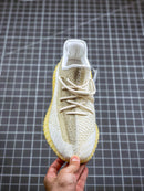 Tênis Adidas Yeezy 350 Boost V2 (Refletivo)