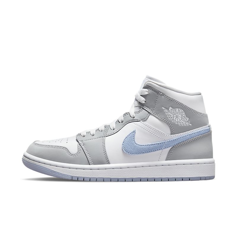 Tênis Nike AIr Jordan 1 Mid Wolf Grey Aluminum