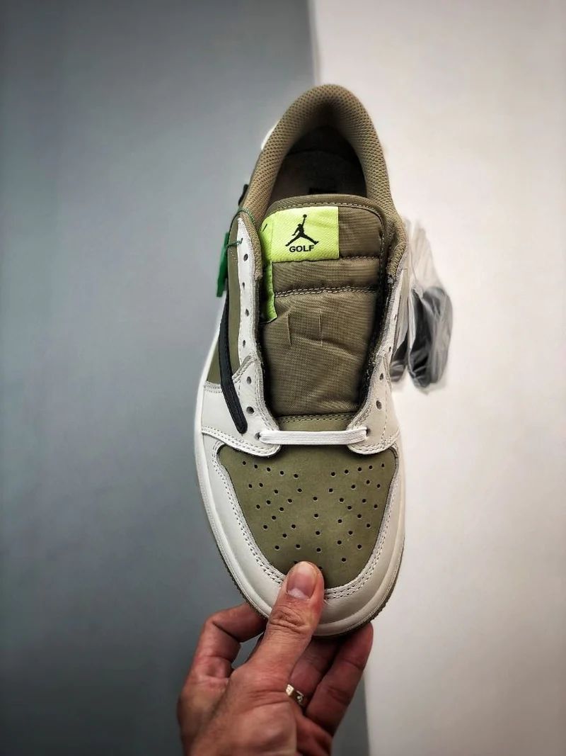 Tênis Nike Air Jordan 1 Low Travis Scott x Air Jordan 1 Low Golf
