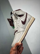 Tênis Nike x A Ma Maniere Air Jordan 1 High "Sail and Burgundy"