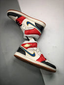 Tênis Nike Air Jordan 1 Mid "DC"