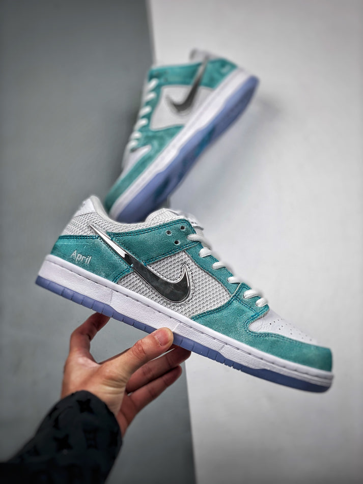 Nike Dunk Low Pro x April Turbo Green