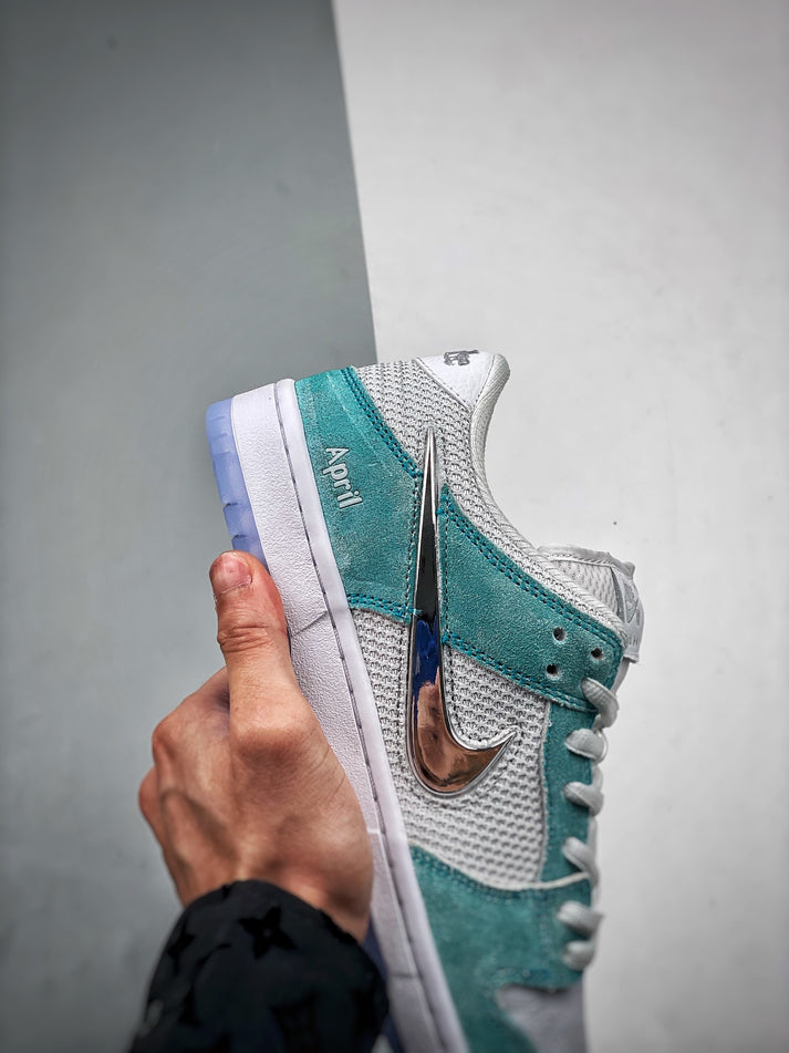 Nike Dunk Low Pro x April Turbo Green