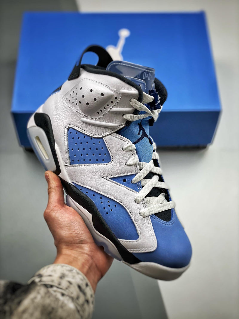 Tênis Nike Air Jordan 6 Retro "UNC"