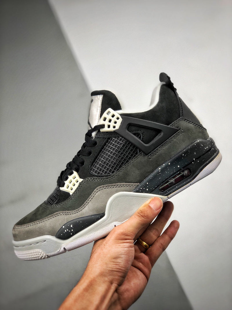 Tênis Nike Air Jordan 4 Retro "Fear"