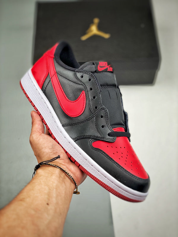 Tênis Nike Air Jordan 1 Low Retro "Bred"