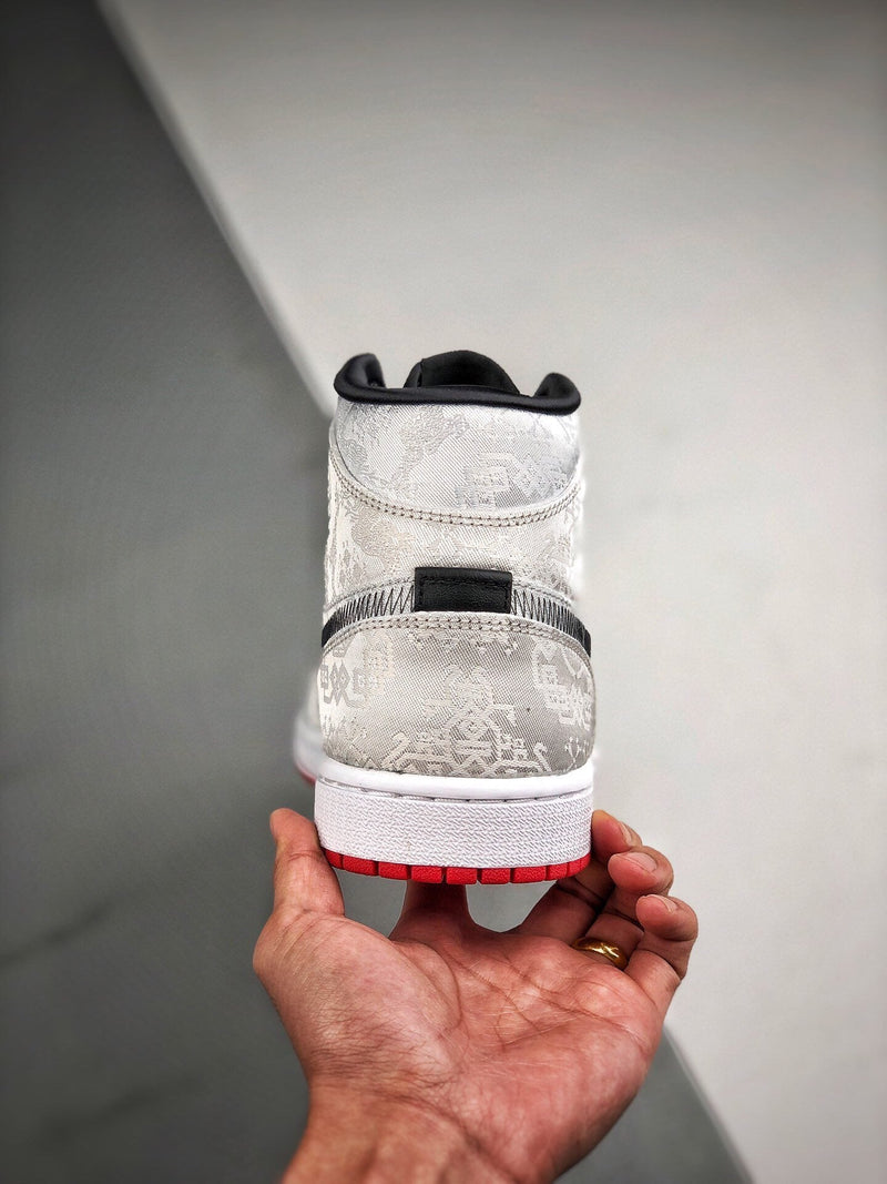 Tênis Edison Chen x Nike Air Jordan 1 Mid 'Fearless'