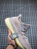 Tênis Adidas Yeezy Boost 350 V2 Sulfur