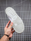Tênis Nike SB Dunk Low "Photon Dust"