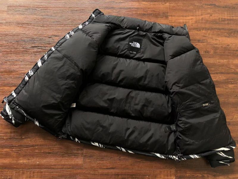 JAQUETA THE NORTH FACE ZEBRA