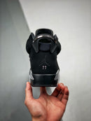 Tênis Nike Air Jordan 6 Retro "Metallic"