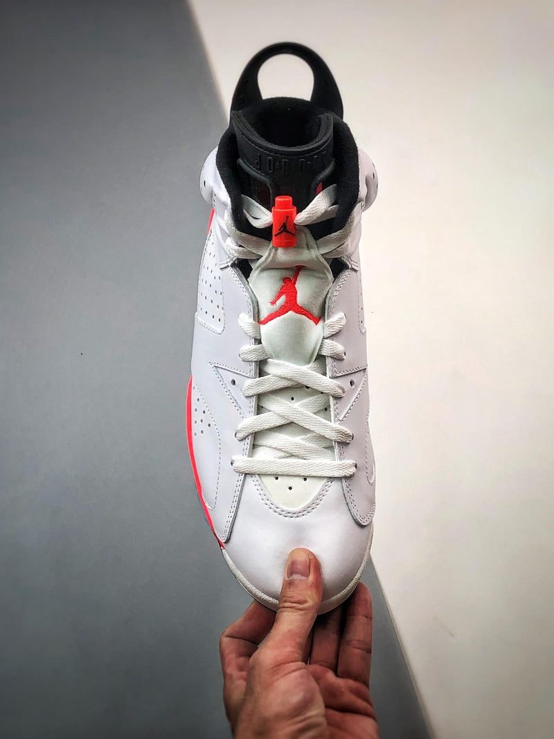 Tênis Nike Air Jordan 6 Retro "Infrared White"