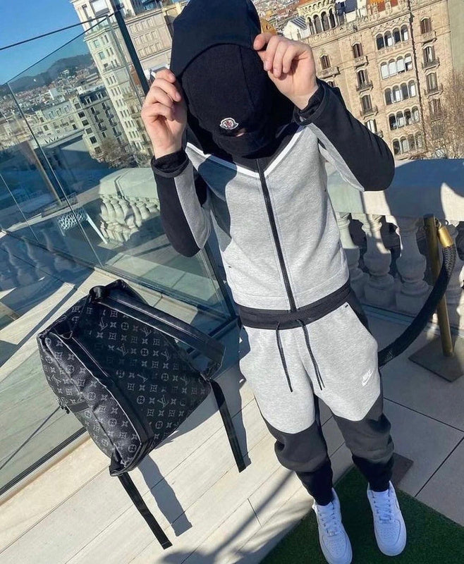 NIKE TECH FLEECE TRACKSUIT 1.1 PREMIUM FULL SET