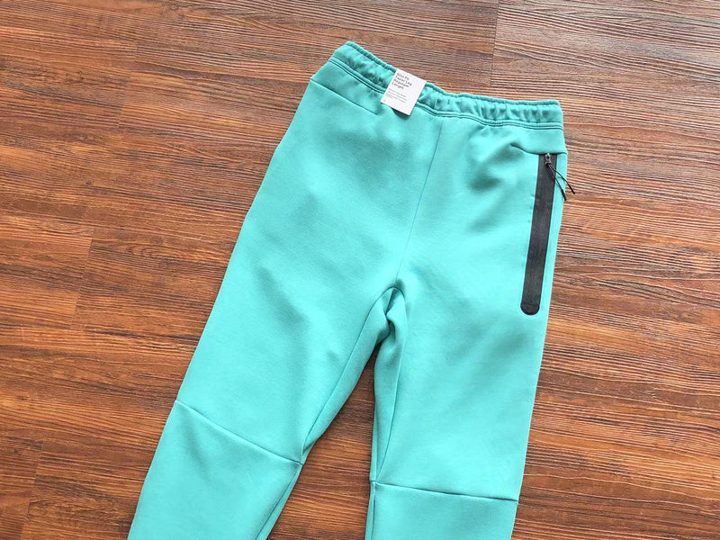 NIKE TECH FLEECE TRACKSUIT 1.1 PREMIUM FULL SET