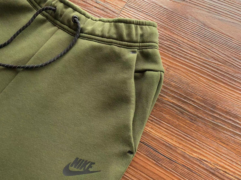 NIKE TECH FLEECE TRACKSUIT 1.1 PREMIUM FULL SET