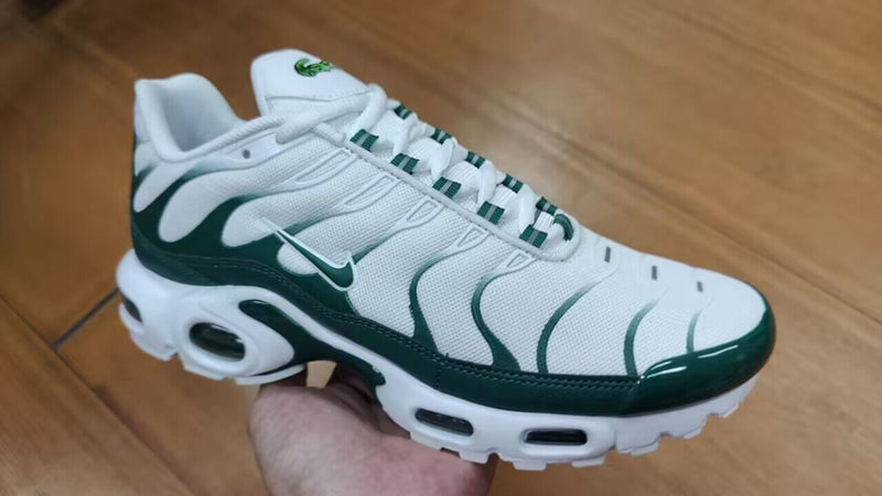 AIR VAPORMAX TN PREMIUM LACOSTE