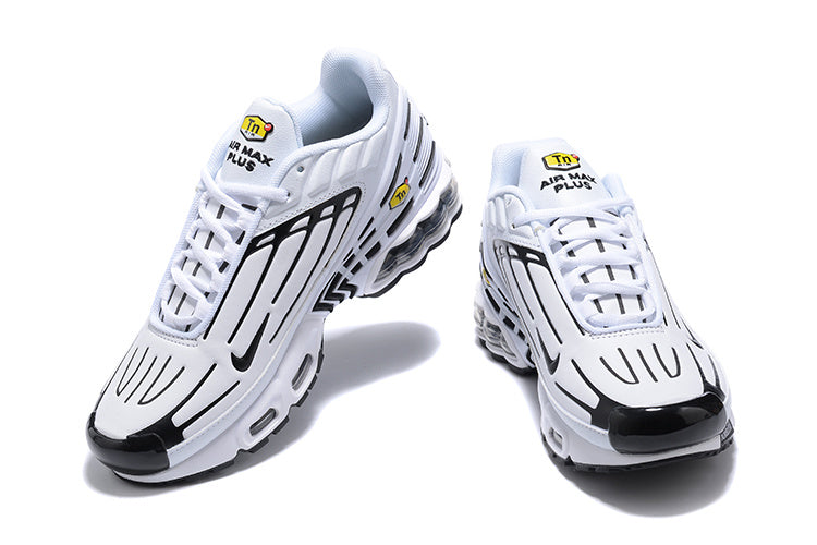 NIKE AIR MAX PLUS 3