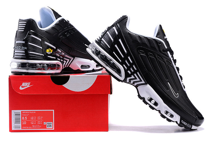 NIKE AIR MAX PLUS 3