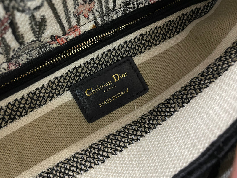 DIOR BAG FLOWER