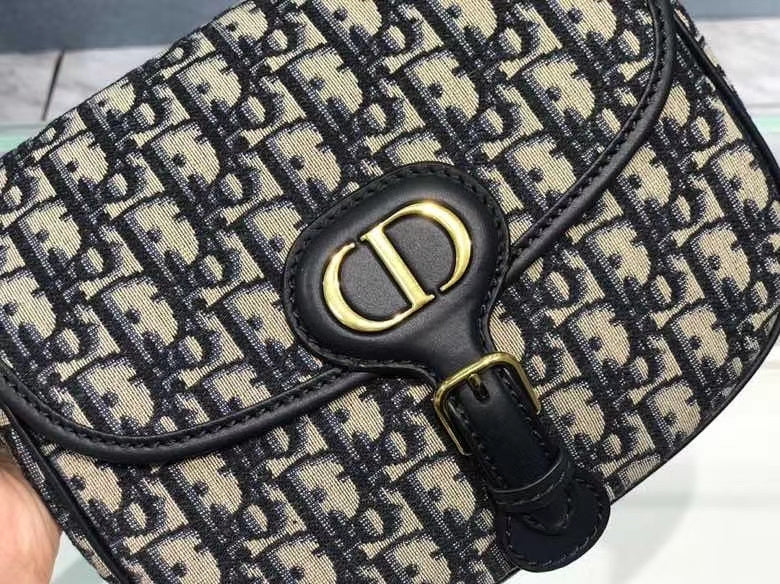 DIOR WOMAN BAG