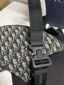 DIOR SADDLE BAG BLACK DETAILS