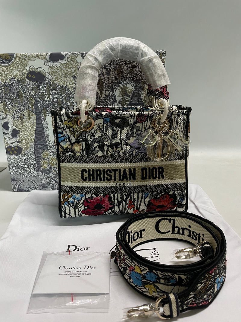 DIOR BAG FLOWER